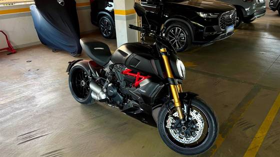 DUCATI DIAVEL 1260 S DUCATI DIAVEL 1260 S